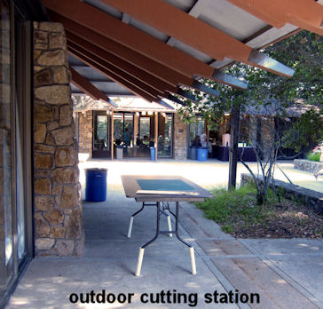 outdoor cutting station